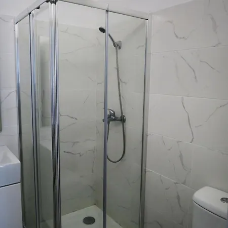 Cosmopolitan - Top Floor Privatunterkunft